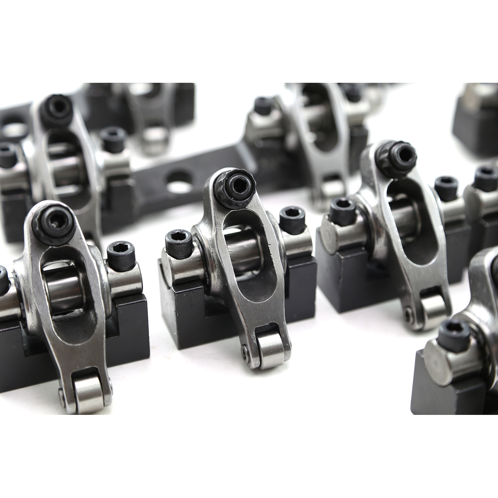 Speedmaster® PCE261.1115 Chevy BBC 454 Shaft Mount 1.7 Ratio Stainless Steel Heavy Duty Race Rocker Arms